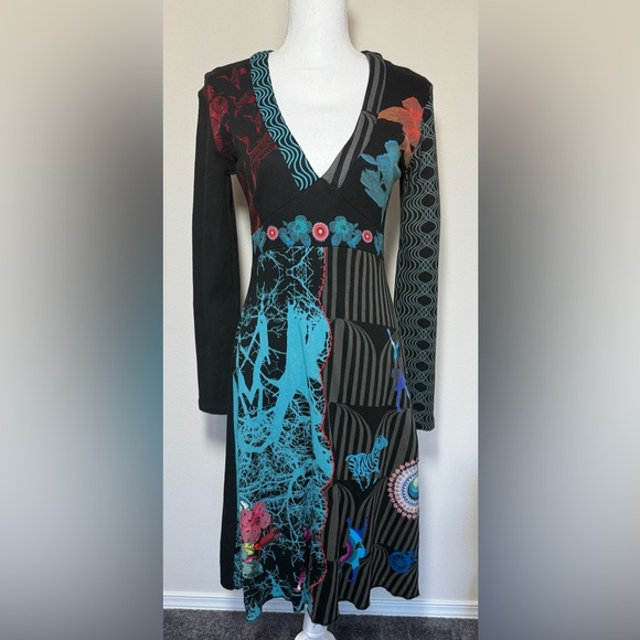 Desigual Black and Teal Artistic Long Sleeve V Neck Dress Women Small - Picture 1 of 7